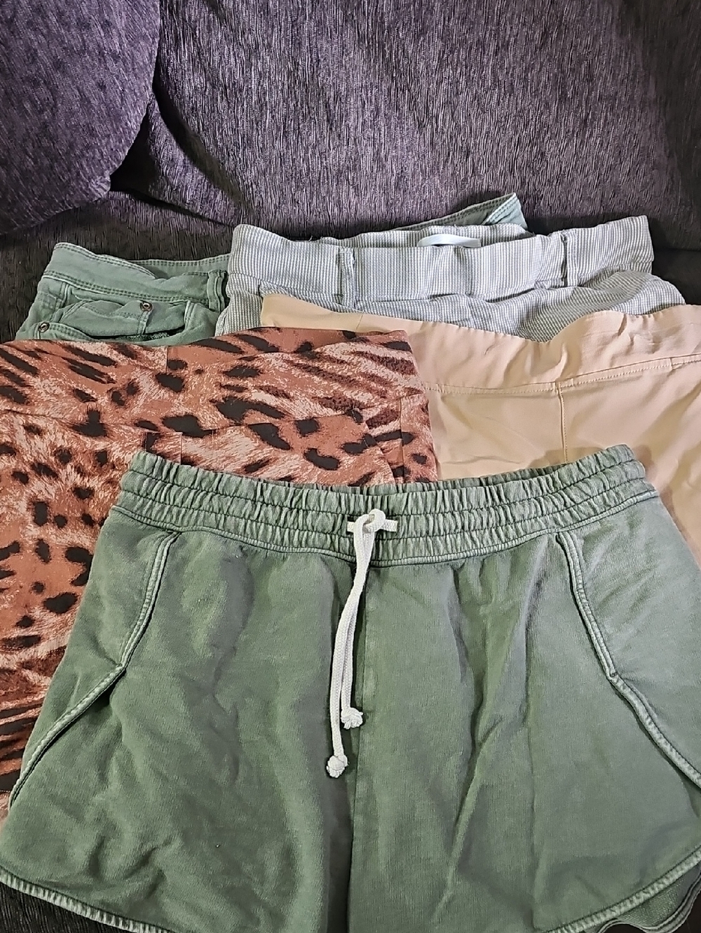 4 Shorts